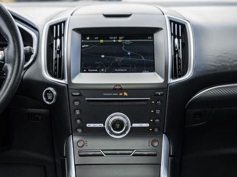 Used 2019 Ford Edge ST w/ Convenience Package image 24