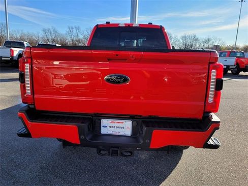Used 2024 Ford F250 Lariat w/ Lariat Ultimate Package image 9