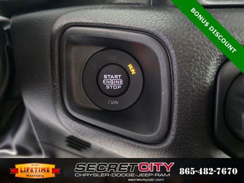 New 2025 Jeep Gladiator Sport image 22