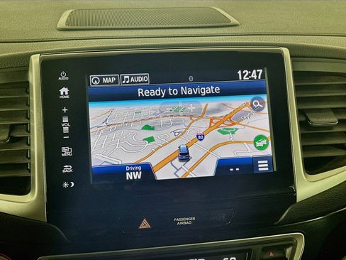 Used 2017 Honda Pilot Touring image 21