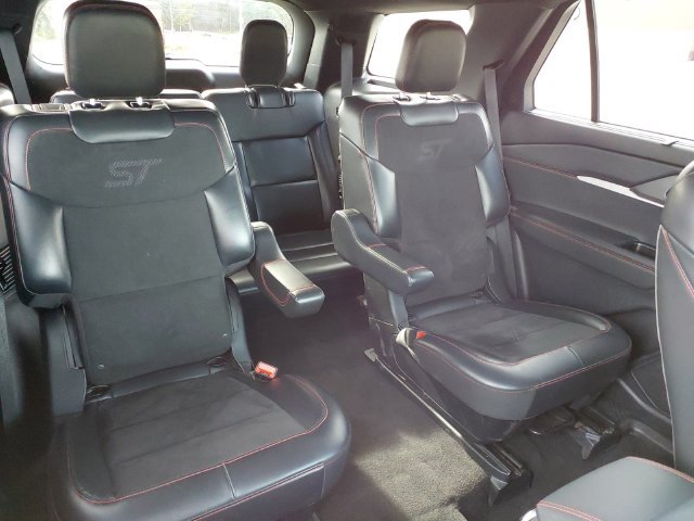 Certified 2025 Ford Explorer ST AWD/4WD image 22