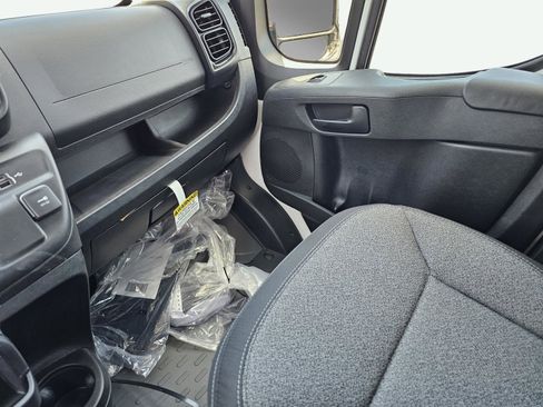 New 2025 RAM ProMaster 2500 w/ Convenience Group image 28