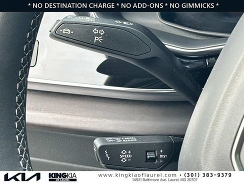 Used 2023 Audi Q8 Premium Plus AWD/4WD image 11