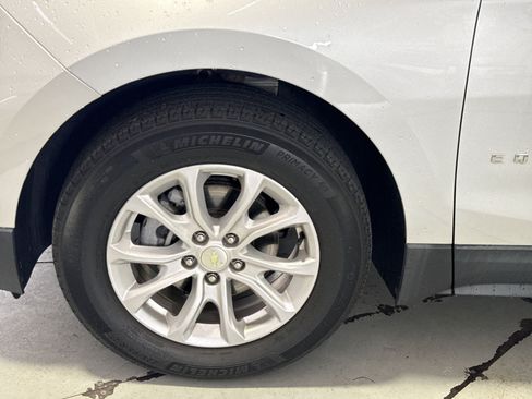 Used 2020 Chevrolet Equinox LT FWD image 13