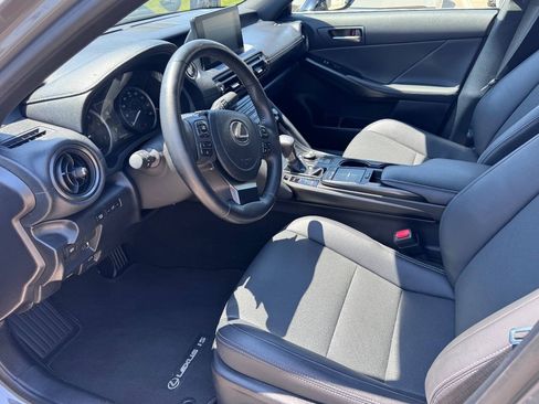 Used 2024 Lexus IS 350 F Sport RWD image 11