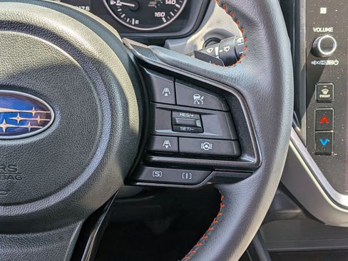 Certified 2025 Subaru Crosstrek 2.5i Limited w/ Crosstrek Mirror Package AWD/4WD image 16