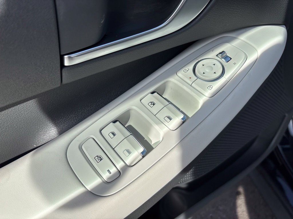 New 2026 Hyundai Sonata SE FWD image 13