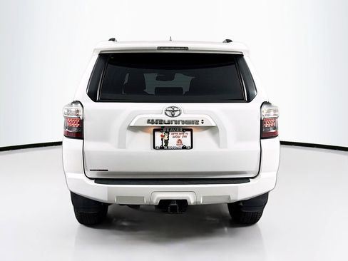 Used 2024 Toyota 4Runner SR5 Premium w/ Moonroof Package image 8