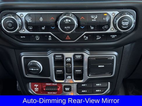 Used 2018 Jeep Wrangler Unlimited Rubicon image 20