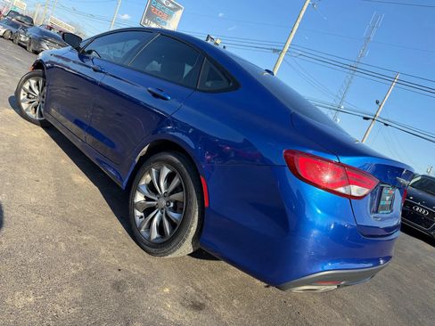 Used 2015 Chrysler 200 S FWD image 46