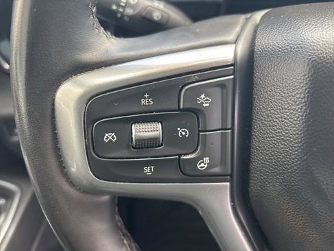 Used 2025 Chevrolet Silverado 3500 LT image 29