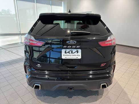 Used 2022 Ford Edge ST w/ Equipment Group 401A AWD/4WD image 4