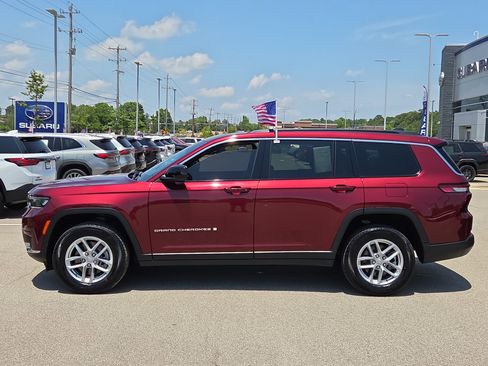 Used 2024 Jeep Grand Cherokee L Laredo AWD/4WD image 6