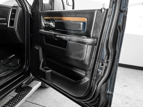 Used 2016 RAM 1500 Laramie w/ Convenience Group AWD/4WD image 62