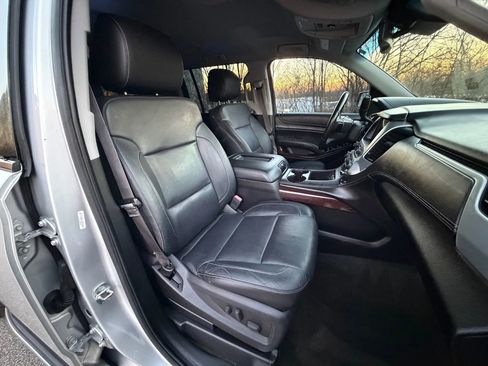 Used 2015 GMC Yukon XL SLT image 19