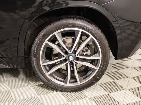 Used 2023 BMW X2 sDrive28i w/ M Sport Package image 19
