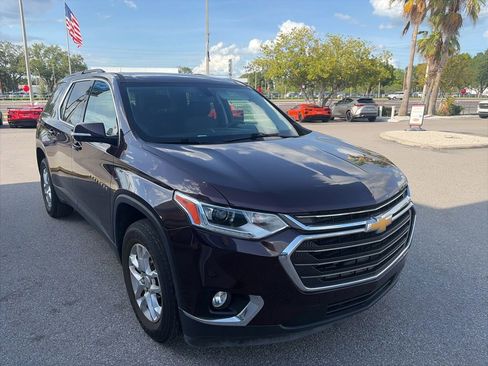 Used 2019 Chevrolet Traverse LT FWD image 1