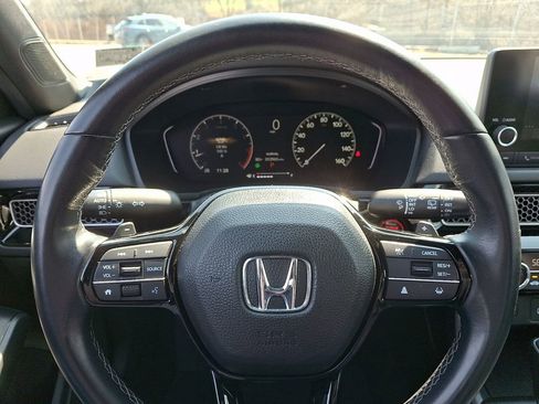 Used 2023 Honda Civic Sport image 18