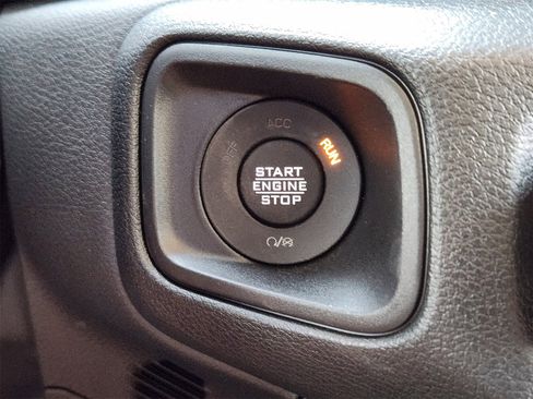 New 2026 Jeep Wrangler Unlimited Sport image 30