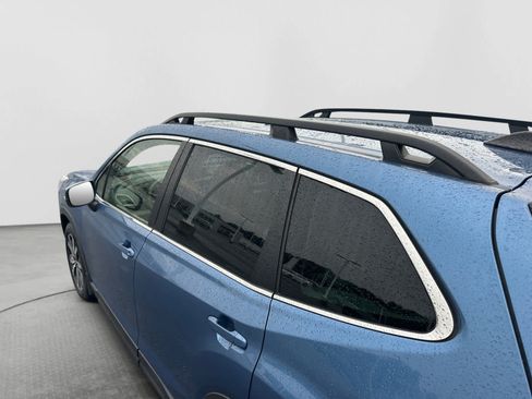 Used 2024 Subaru Forester Limited AWD/4WD image 10