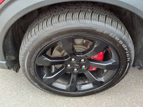 Used 2024 Ford Explorer ST w/ Equipment Group 401A image 30