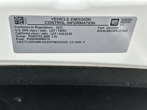 Used 2023 GMC Terrain SLE w/ Driver Convenience Package FWD image 31