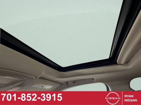 Used 2016 Chevrolet Tahoe LTZ image 24