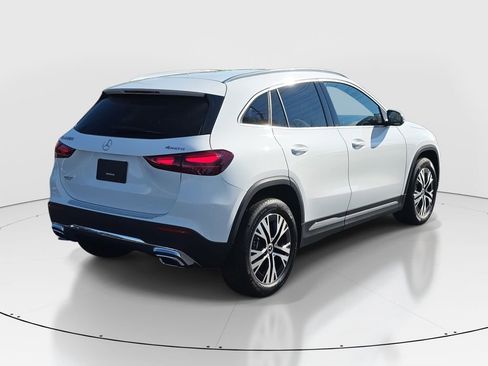 Certified 2026 Mercedes-Benz GLA 250 4MATIC image 5