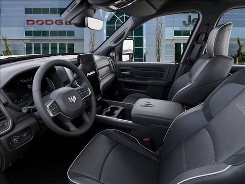 New 2026 RAM 2500 Laramie AWD/4WD image 22