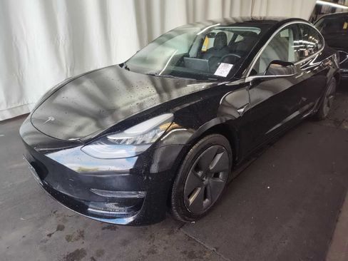 Used 2019 Tesla Model 3 Standard Range Plus RWD image 1