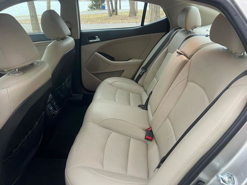 Used 2015 Kia Optima EX w/ EX Premium Package image 11