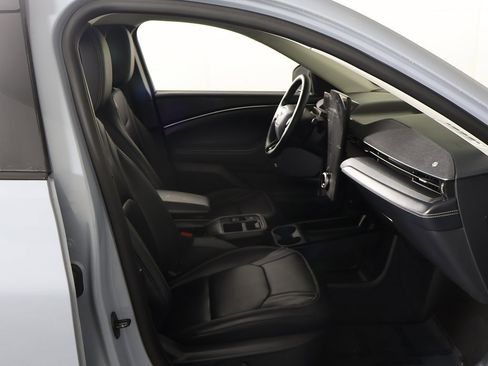 Used 2025 Ford Mustang Mach-E Premium image 29