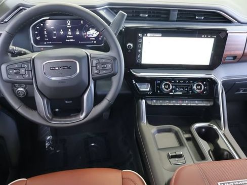 New 2026 GMC Sierra 3500 Denali Ultimate AWD/4WD image 18