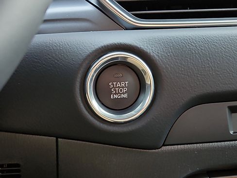 New 2025 MAZDA CX-5 AWD 2.5 S w/ Select Package image 17