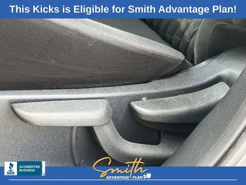 Used 2022 Nissan Kicks S image 16