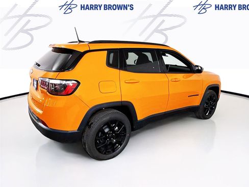 New 2026 Jeep Compass Latitude AWD/4WD image 31