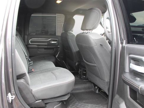 Used 2020 RAM 2500 Big Horn w/ Level 2 Equipment Group AWD/4WD image 12