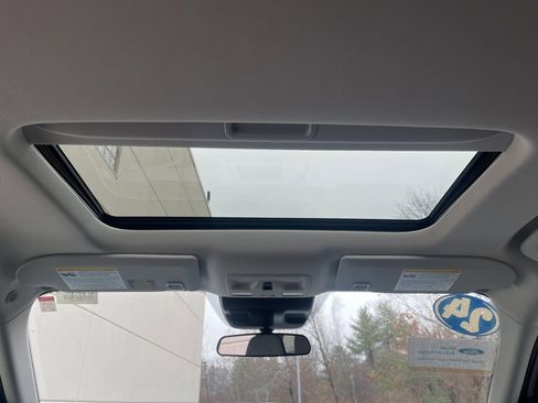 Certified 2024 Ford Maverick XLT w/ Equipment Group 300A Standard image 18