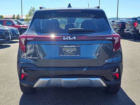 Used 2025 Kia Seltos S FWD image 4