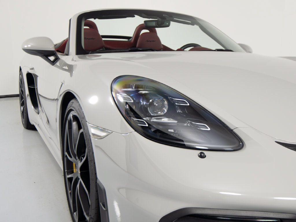 Certified 2021 Porsche 718 Boxster Spyder RWD image 45