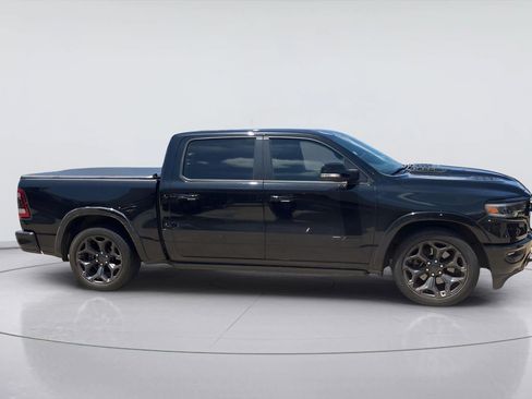 Used 2020 RAM 1500 Limited w/ Black Appearance Package RWD image 7