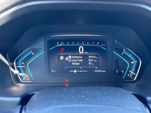 Used 2018 Honda Odyssey Touring image 12
