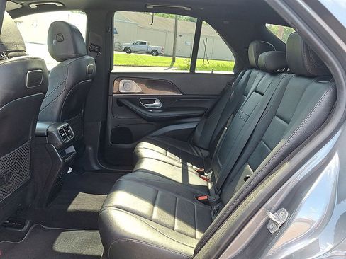 Used 2020 Mercedes-Benz GLE 350 4MATIC image 26