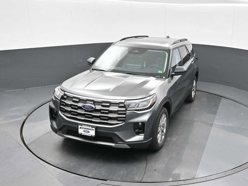 New 2026 Ford Explorer Active w/ Active Comfort Package image 12