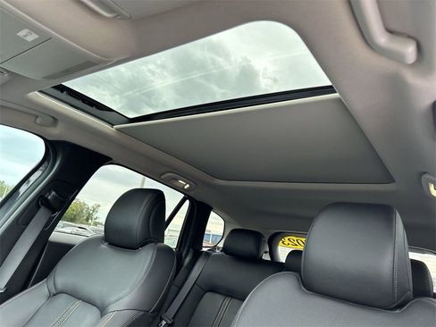 Used 2023 MAZDA CX-50 AWD 2.5 S w/ Cargo Package image 24