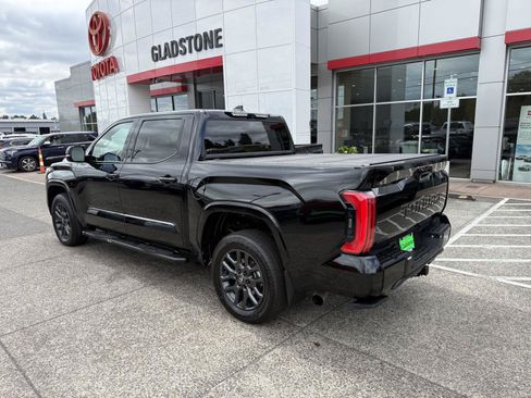 Used 2025 Toyota Tundra Platinum AWD/4WD image 4