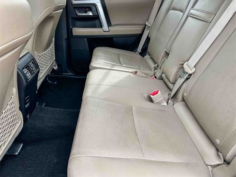 Used 2018 Toyota 4Runner Limited image 18