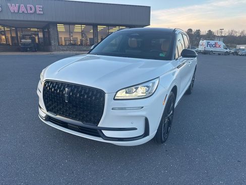 Certified 2023 Lincoln Corsair Reserve w/ Equipment Group 202A image 1