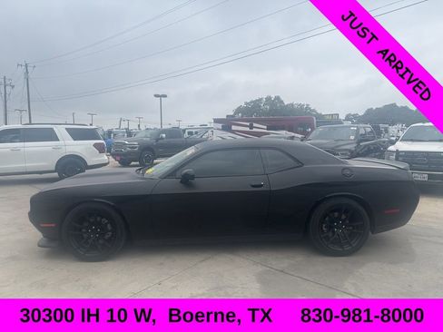 Used 2023 Dodge Challenger R/T w/ T/A Package image 1