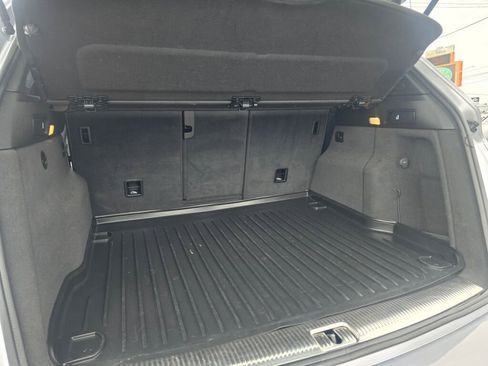 Used 2016 Audi Q5 2.0T Premium Plus w/ Technology Package image 17